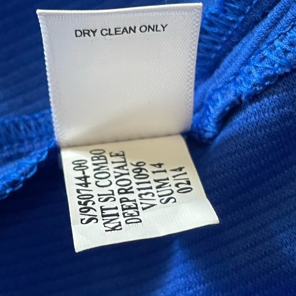 Banana Republic ribbed knit dress - Picture 2 of 6